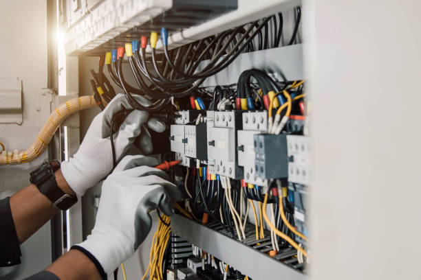 Best Licensed Electrician  in Green, OH